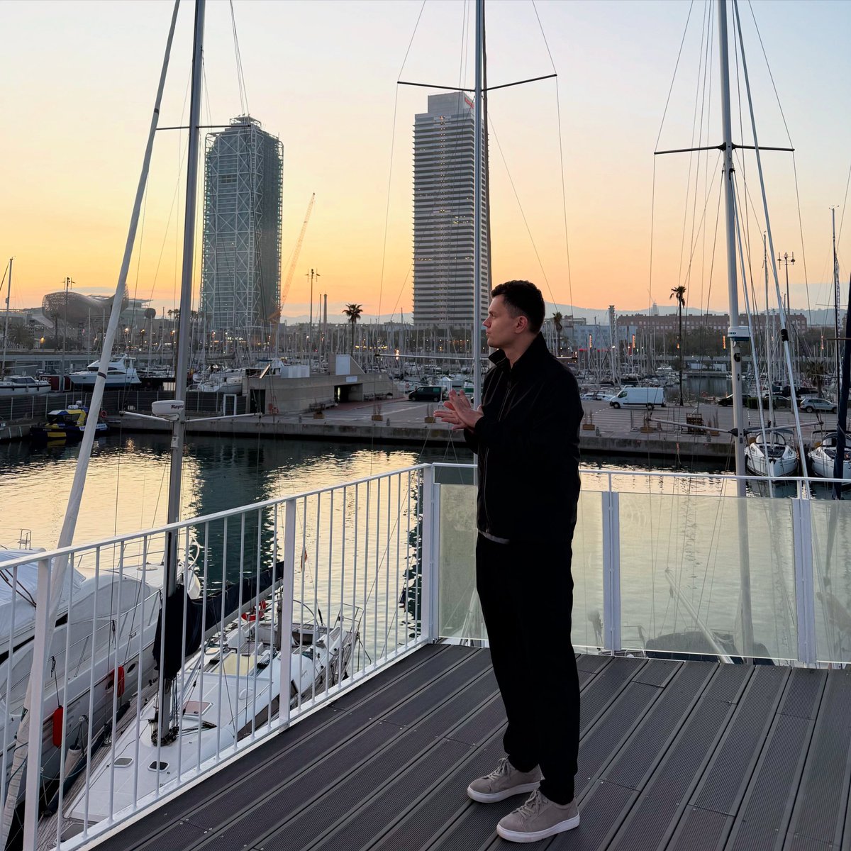 Cooking new music and can’t wait to share my next single with you! It’s going to be something special! 🙂‍↔️