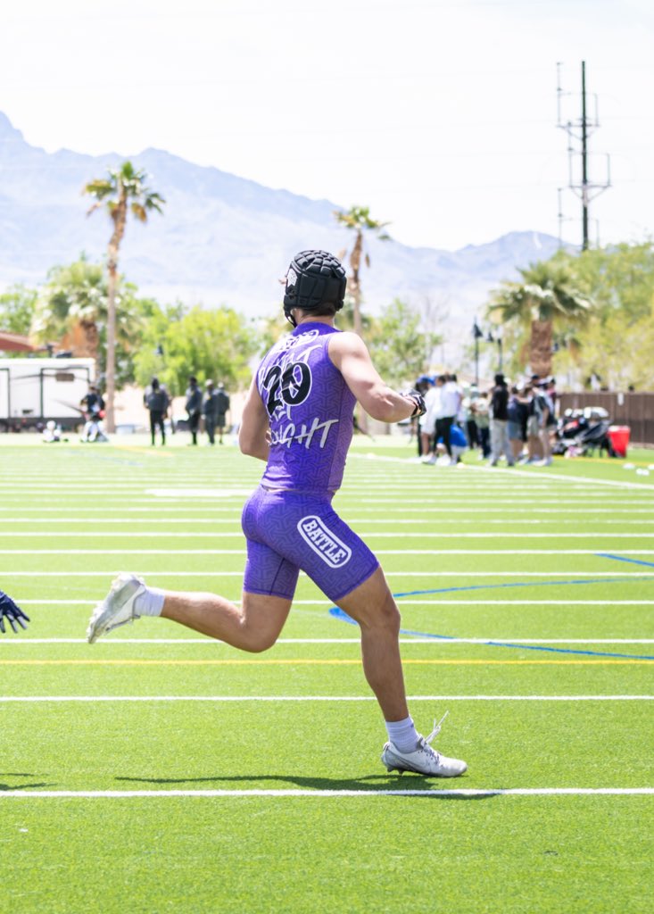 Camp szn coming up!!! 
2026 TE 6’7 238
I will be attending (adjustable): 
Redlands June 12th
NAU Mega Camp June 20/21st
SAC ST Mega Camp June 10th