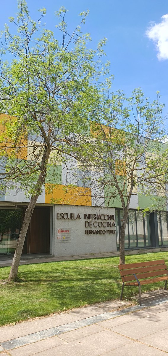 Instituto de Endocrinología y Nutrición Valladolid (@ienva) on Twitter photo En la Escuela Internacional de Cocina de Castilla y León, junto al Chef Raúl del Moral y los compañeros de NutriMed, hemos aprendido a utilizar el espesante con goma Xantana en pacientes con disfagia.
<a href="/EIC_Valladolid/">Escuela Internacional de Cocina</a> <a href="/ienva/">Instituto de Endocrinología y Nutrición Valladolid</a> <a href="/endovalladolid/">EndovalladolidHCUV</a> <a href="/danielendocrino/">D de luis</a> En la Escuela Internacional de Cocina de Castilla y León, junto al Chef Raúl del Moral y los compañeros de NutriMed, hemos aprendido a utilizar el espesante con goma Xantana en pacientes con disfagia.
<a href="/EIC_Valladolid/">Escuela Internacional de Cocina</a> <a href="/ienva/">Instituto de Endocrinología y Nutrición Valladolid</a> <a href="/endovalladolid/">EndovalladolidHCUV</a> <a href="/danielendocrino/">D de luis</a>