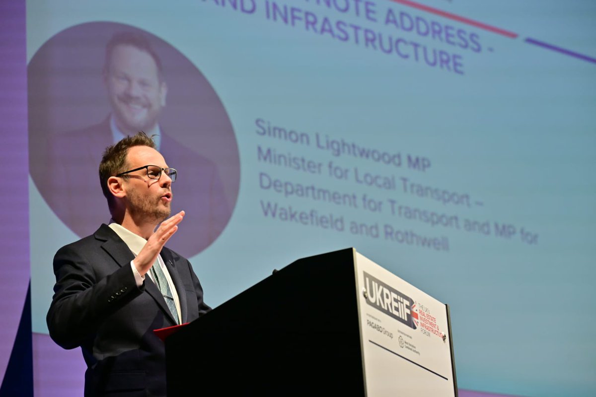 Simon Lightwood MP tweet media