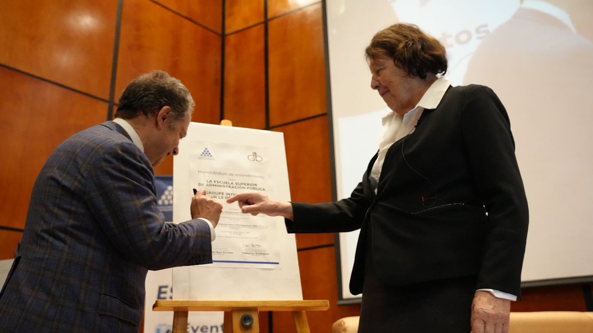 ESAP Oficial tweet media