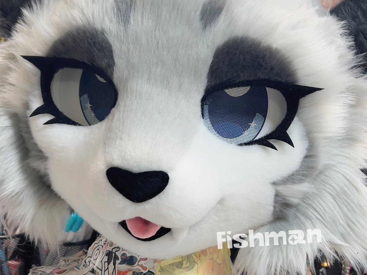 🖤🩶🤍CM WIP🩶🤍🖤
This is a small sized head CM!
Can’t wait to share with y’all!