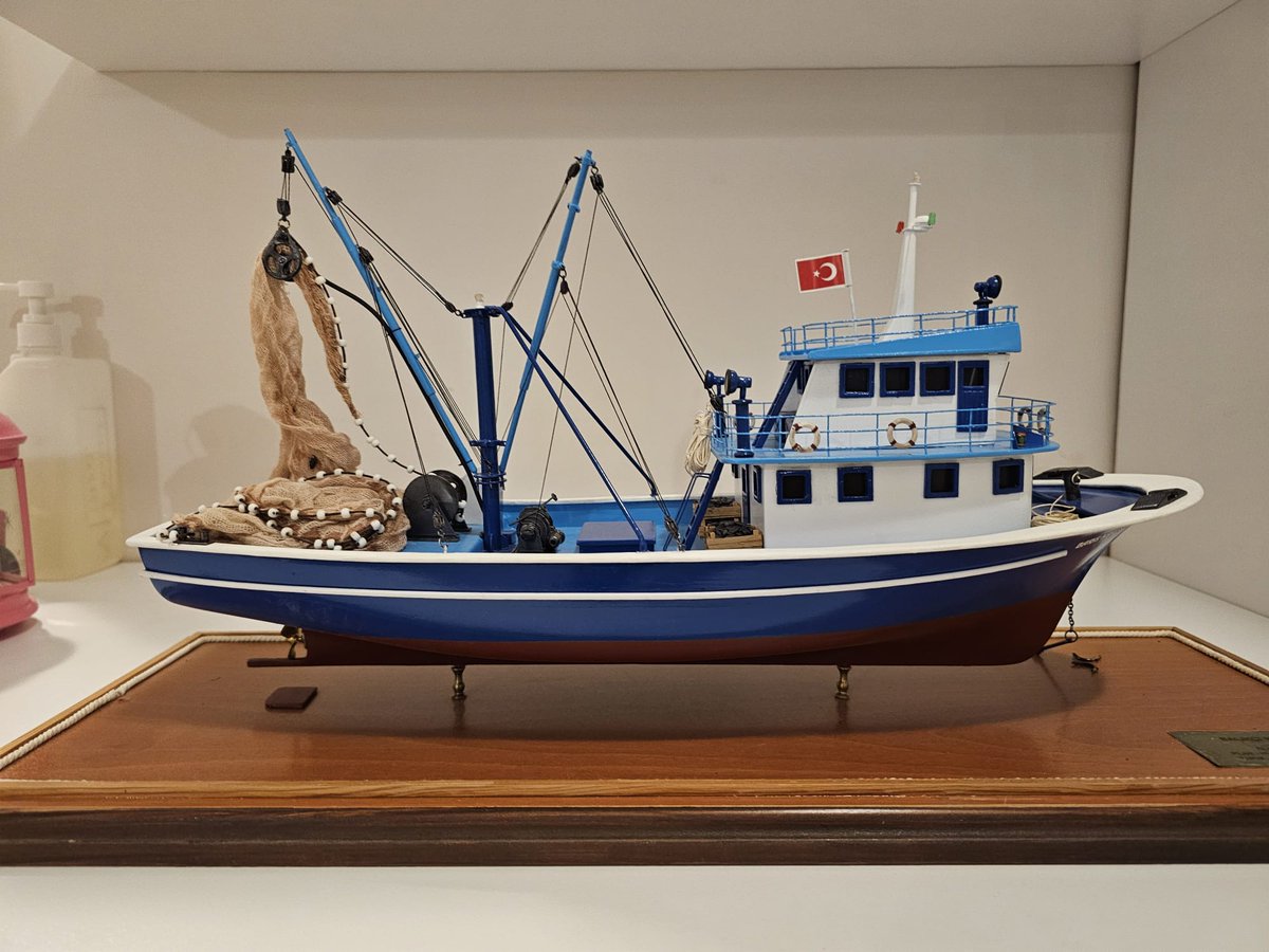 Balıkçı motoru.
 40 cm boy