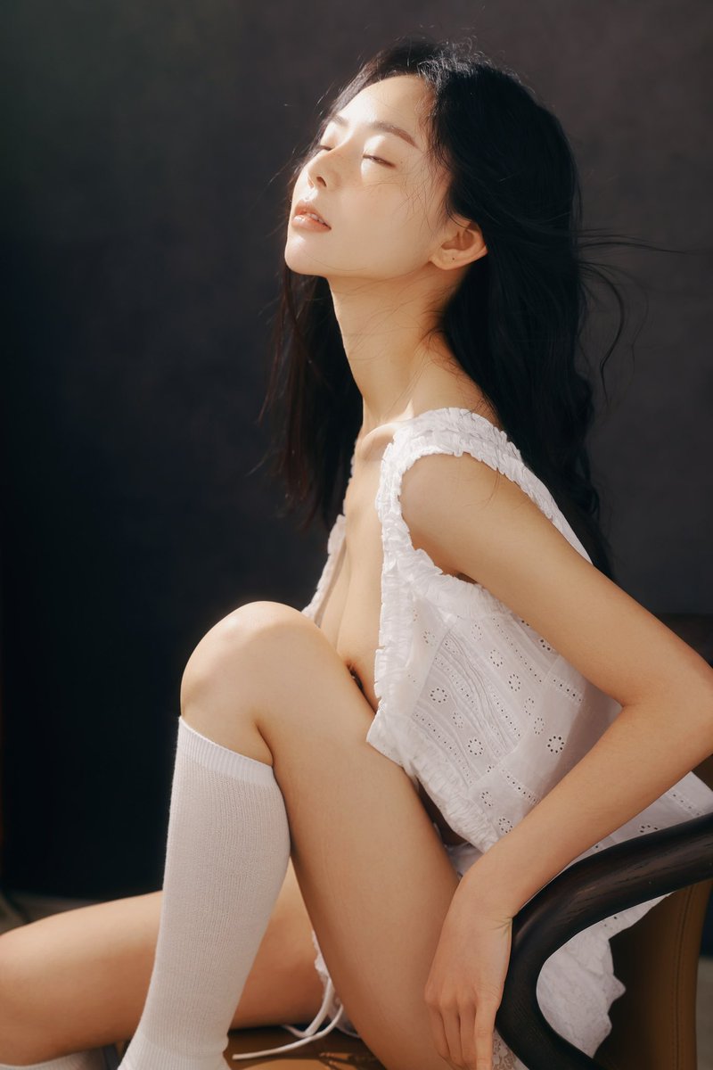 WingkingGk's tweet photo. 油画私房 https://t.co/YOrDDhfSjH