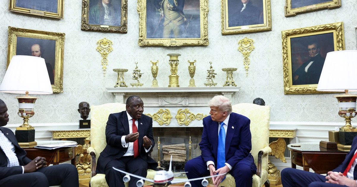 axadletm's tweet image. Ramaphosa Proposes New Terms to Trump During White House Standoff#SouthernAfrica #house #proposes #Ramaphosa #standoff #terms #Trump #white 
tinyurl.com/yuh7wfha