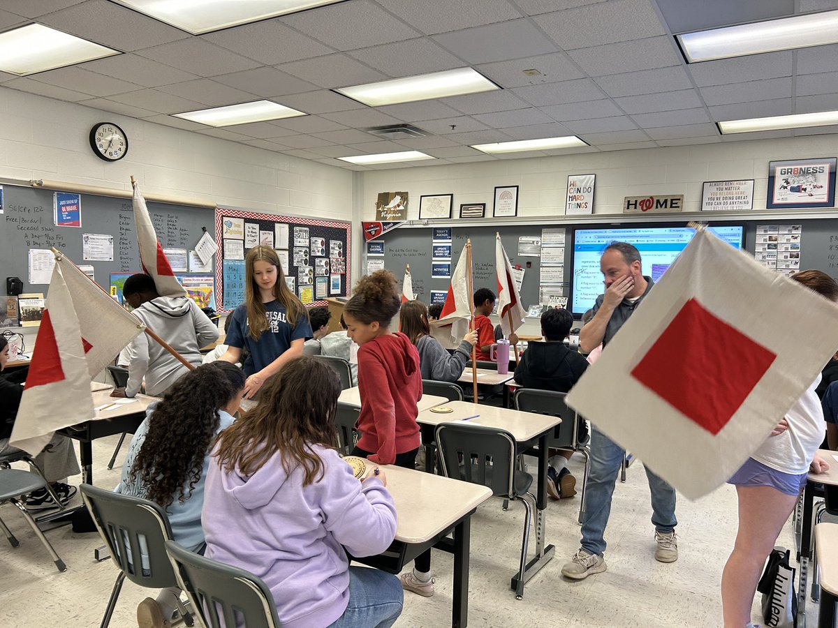 Lynne Avdellas tweet media