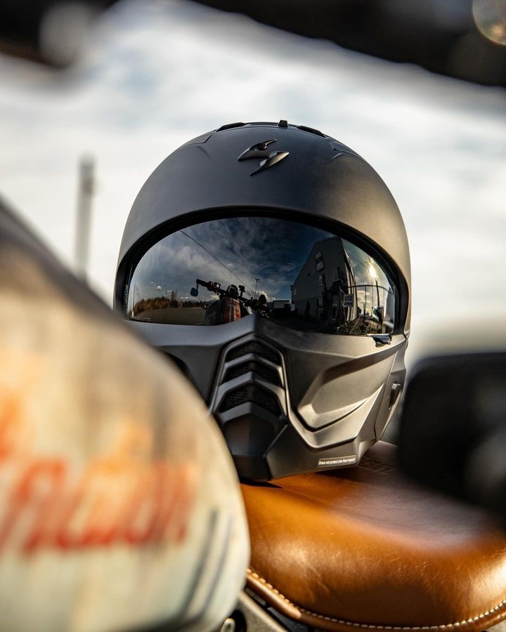 The latest Covert 2 open-face helmet from ScorpionEXO Covert Series. The design and engineering team at Scorpion EXO aimed to significantly enhance the previous model by prioritizing increased comfort and safety while also accommodating communication devices.
.
Link in bio!