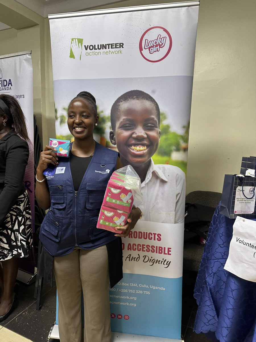 AmanyaBelyndah's tweet image. My highlight of the #EU_CSO_Bazzar was my engagement with @LuckyGirlPads that is making good quality affordable sanitary towels to support the girl child.

I was excited to purchase my cheapest sanitary towel today at shs. 1500, with such local brands we are sure conserted effort…