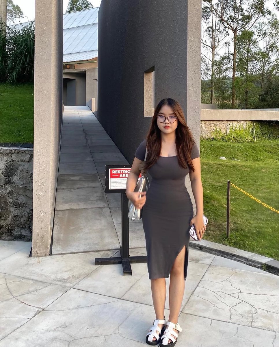 skvetsa's tweet photo. Malam buat Client vina🫶🏻
Yang udah atur slot bisa DM vina ulang yahh bee 🤌🏼🫶🏻
#botangkerang
#availtangkerang
#openbotangkerang
#tangkerangcrot https://t.co/q6blIdxmG0