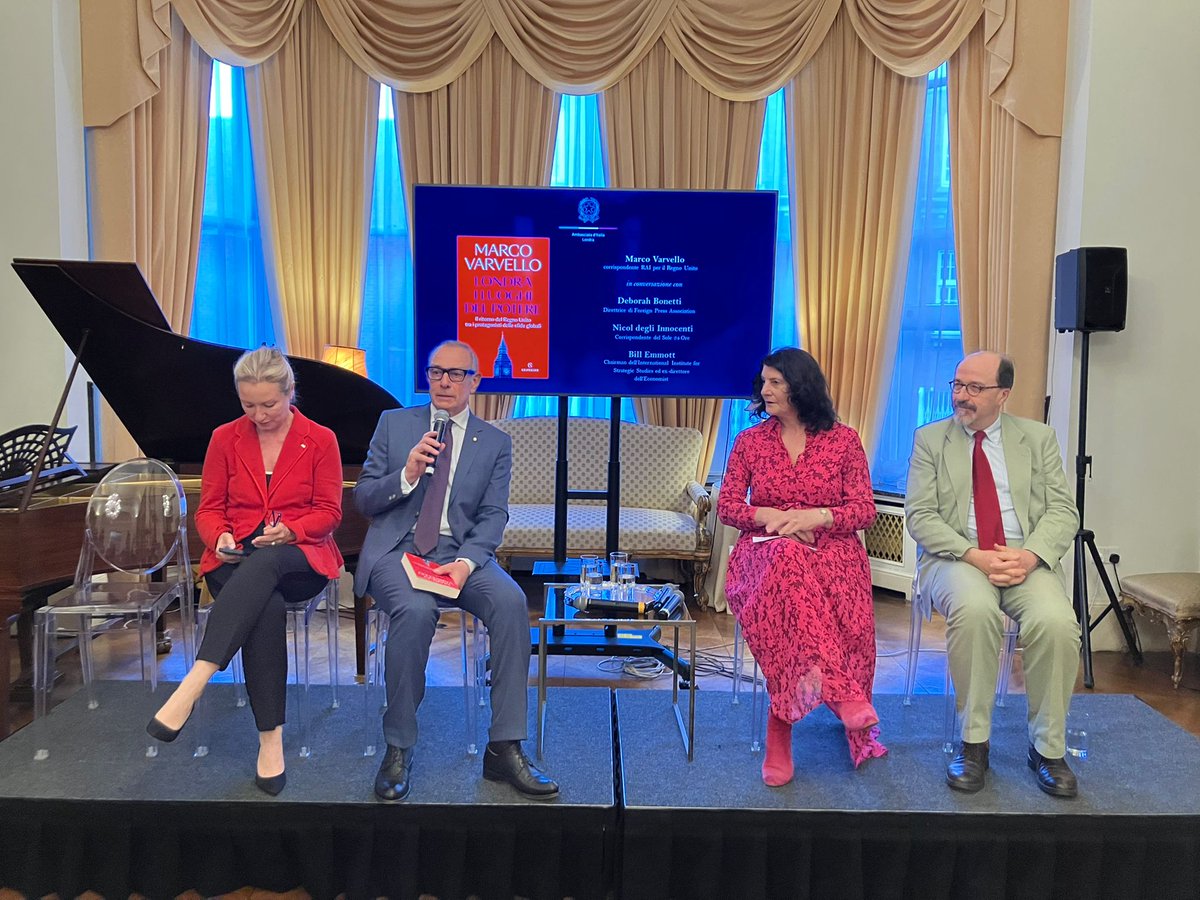 Italy in UK (@italyinuk) on Twitter photo Amb <a href="/InigoLND/">InigoLambertini</a> hosts an event for the presentation of the book 📖 "Londra, I luoghi del potere".
Deputy HM <a href="/rickysmi70/">Riccardo Smimmo</a> introduces a panel with the author Marco Varvello, <a href="/RaiNews/">RaiNews</a> chief UK correspondent, in conversation with <a href="/deborah_bonetti/">Deborah Bonetti</a>, <a href="/DegliDynes/">Nicol Degli Innocenti Dynes</a> and <a href="/bill_emmott/">Bill Emmott</a> Amb <a href="/InigoLND/">InigoLambertini</a> hosts an event for the presentation of the book 📖 "Londra, I luoghi del potere".
Deputy HM <a href="/rickysmi70/">Riccardo Smimmo</a> introduces a panel with the author Marco Varvello, <a href="/RaiNews/">RaiNews</a> chief UK correspondent, in conversation with <a href="/deborah_bonetti/">Deborah Bonetti</a>, <a href="/DegliDynes/">Nicol Degli Innocenti Dynes</a> and <a href="/bill_emmott/">Bill Emmott</a>