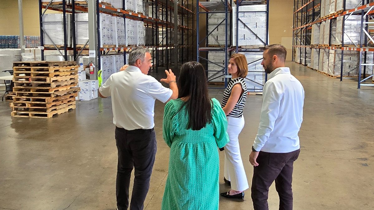 ProLineDallas's tweet image. Great having Jennifer Murphy and Zach Brado from NetPlus Alliance to visit our Dallas office this week! Always great collaborating to drive success.
Looking forward to the growth ahead!
#NetPlusAlliance #ProLineProducts #DistributorPartnership #IndustrialDistribution #Teamwork