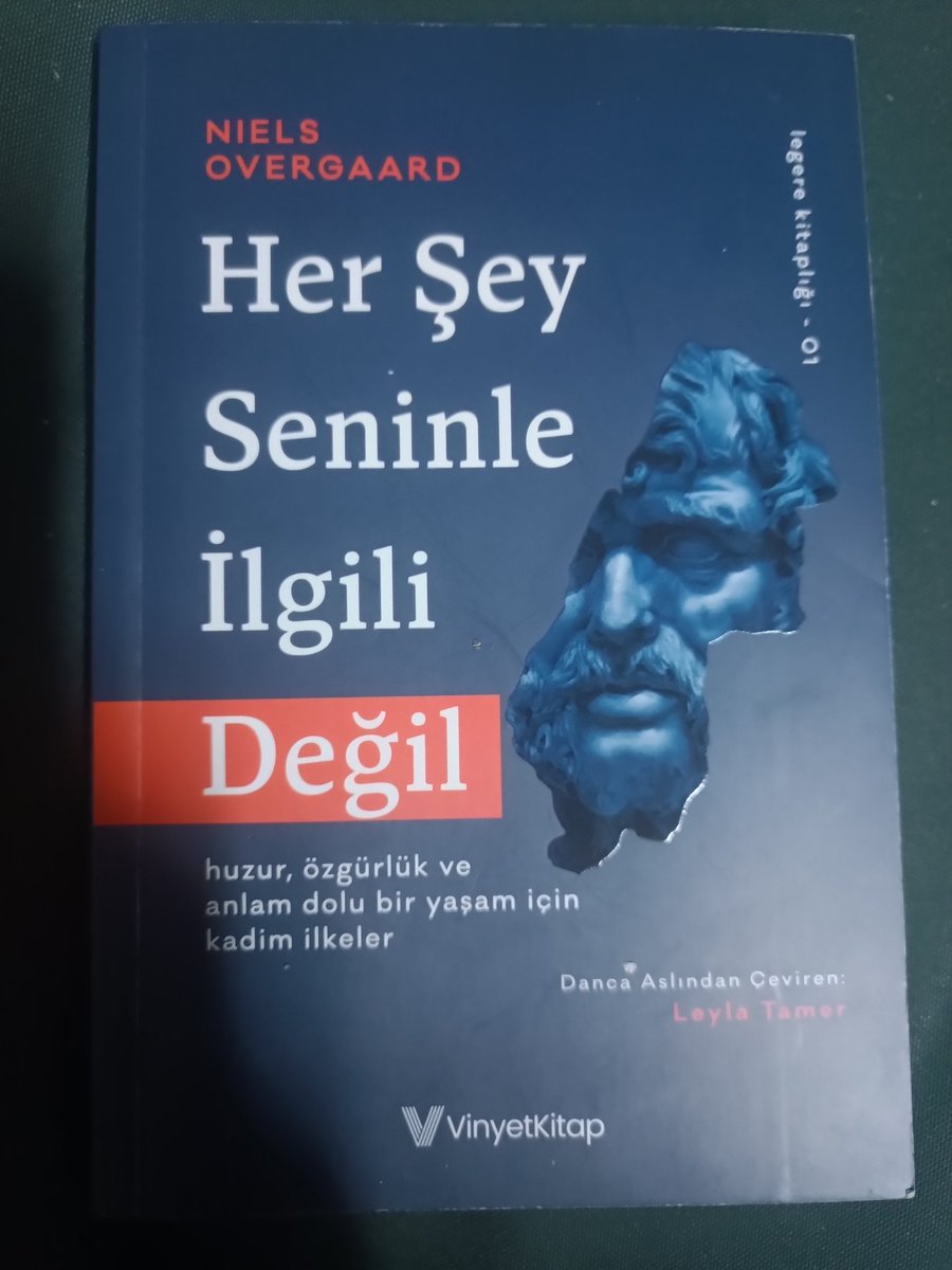 KucukonerEyyup's tweet photo. Her Şey Seninle İlgili Değil (57)
Huzur, özgürlük ve anlam dolu bir yaşam için kadim ilkeler 
Niels Overgaard
Çeviren: Leyla Tamer
@vinyetkitap https://t.co/znhfQjJm3w
