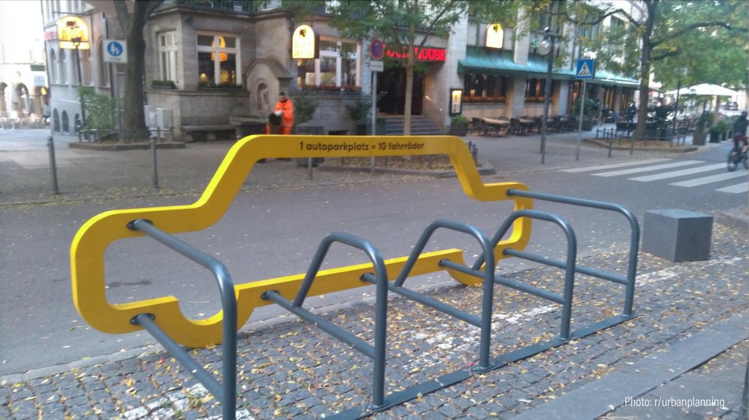 From Stuttgart, Germany: The space one car consumes = space for 10 bicycles. 🚴🏾‍♀️🚴🏾🚴🏽‍♂️🚴🏽‍♂️🚴🏿‍♂️🚴🏽‍♀️🚴🏾🚴🏽‍♀️🚴🏽‍♂️🚴🏼 #Cycling #BikeMonth