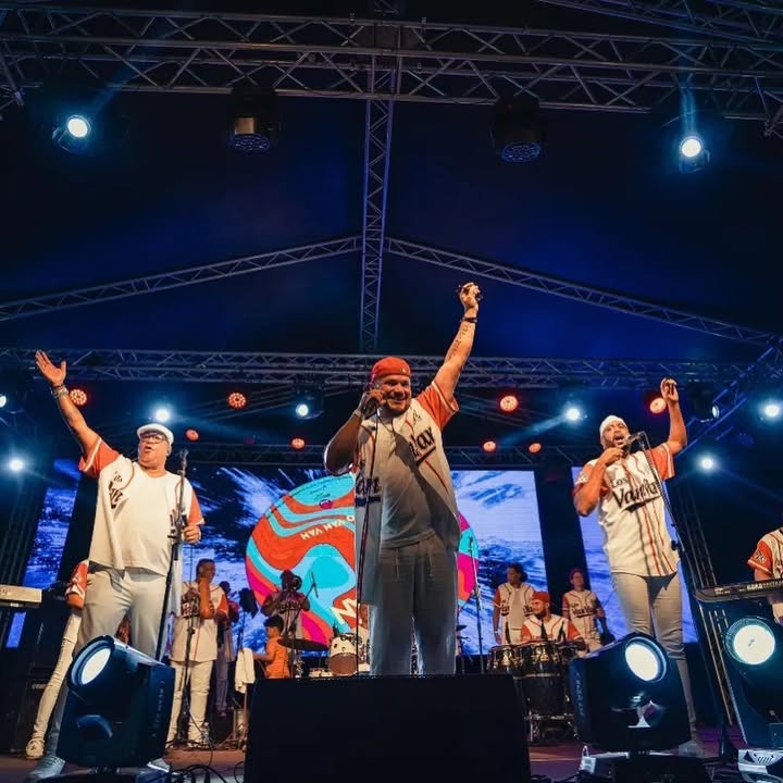 solways_cuba's tweet photo. 🎶🔥 ¡El tren de la música cubana llega a Trinidad! 🚂💃 @meliatrinidadpeninsula, 24 de mayo. 🎟️ Reserva: https://t.co/XNXWyCF6Xv #VanVanEnMeliáTrinidad #CubaATuManera #ViajaConSolways #SalsaCubana #Trinidad https://t.co/V5o9c99Wab