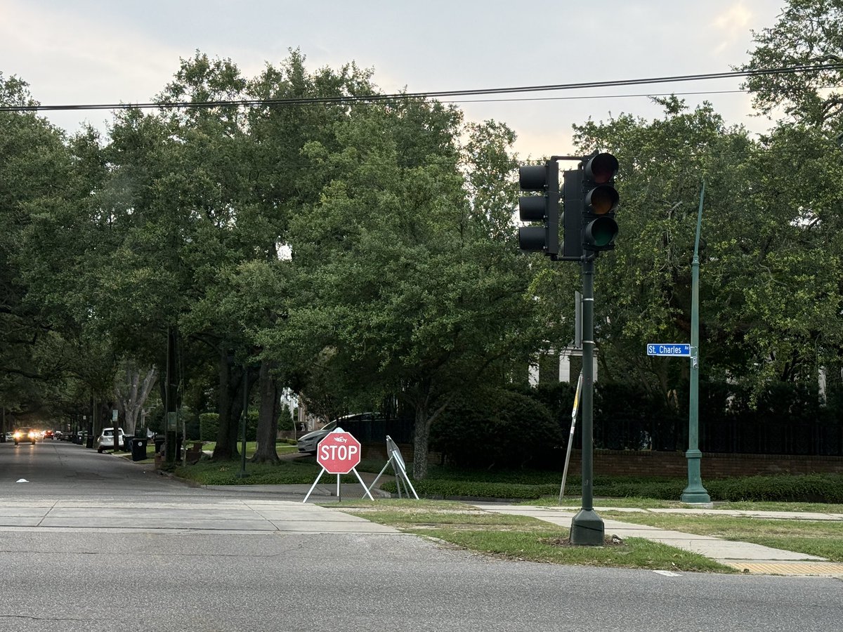 pistolette tweet media