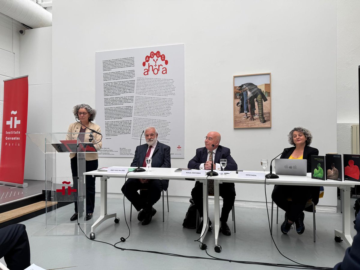Consejeria de Trabajo en Francia (@consejeriafr) on Twitter photo Presentación y lectura del poemario #StylitesdAndorra de <a href="/ManuelMontobbio/">Manuel Montobbio</a> en <a href="/Paris_IC/">Instituto Cervantes París</a> . Creando comunidad en 🇪🇸 🇦🇩 y 🇫🇷 a través de la cultura y la poesía. Presentación y lectura del poemario #StylitesdAndorra de <a href="/ManuelMontobbio/">Manuel Montobbio</a> en <a href="/Paris_IC/">Instituto Cervantes París</a> . Creando comunidad en 🇪🇸 🇦🇩 y 🇫🇷 a través de la cultura y la poesía.