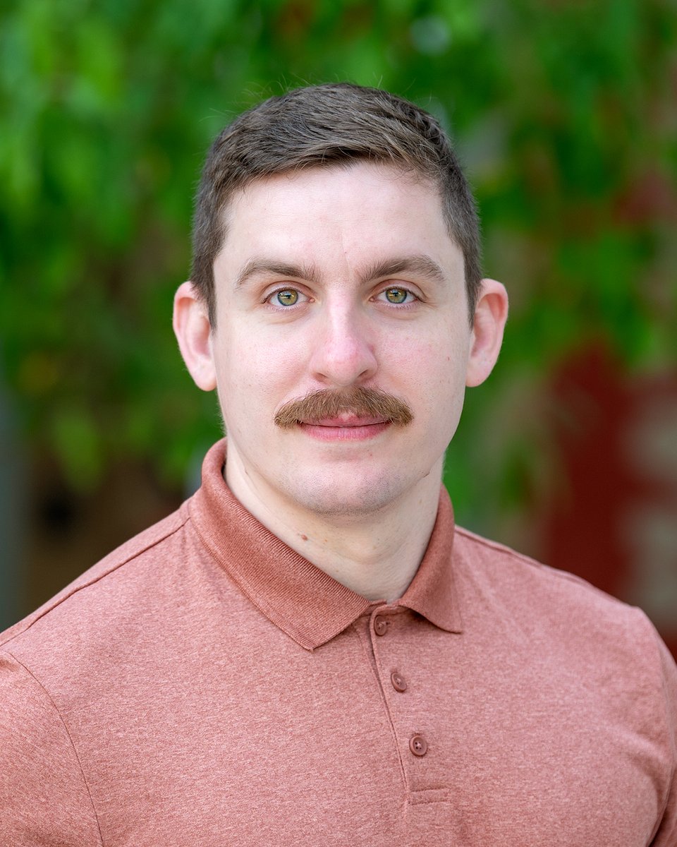 Boise State College of Engineering (@boisestatecoen) on Twitter photo Congrats to <a href="/materialsrocks/">BoiseStateMSMSE</a> Ph.D. candidate Attila Rektor for being named Best Student at the IPC APEX EXPO 2025! His award-winning research secured $1,000 to explore flexible hybrid electronics.
Learn more: bit.ly/4kdqMC8
#BoiseState #BoiseStateCOEN #FromIdeasToImpact Congrats to <a href="/materialsrocks/">BoiseStateMSMSE</a> Ph.D. candidate Attila Rektor for being named Best Student at the IPC APEX EXPO 2025! His award-winning research secured $1,000 to explore flexible hybrid electronics.
Learn more: bit.ly/4kdqMC8
#BoiseState #BoiseStateCOEN #FromIdeasToImpact