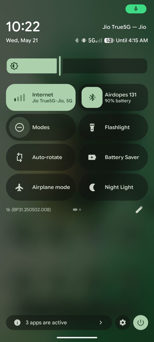 sunnny1583's tweet image. Just tried Android 16 QPR Beta 1 with Material 3 Expressive, and the new look is mind-blowing. The redesigned control center, new battery icon, and cleaner status bar with blur background looks clean and impressive ✨
#Android16 #material3expressive