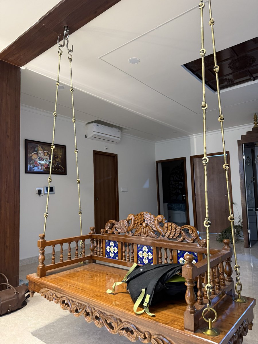 KPHB_Kurradu's tweet image. #Kohinoor #HitecCity