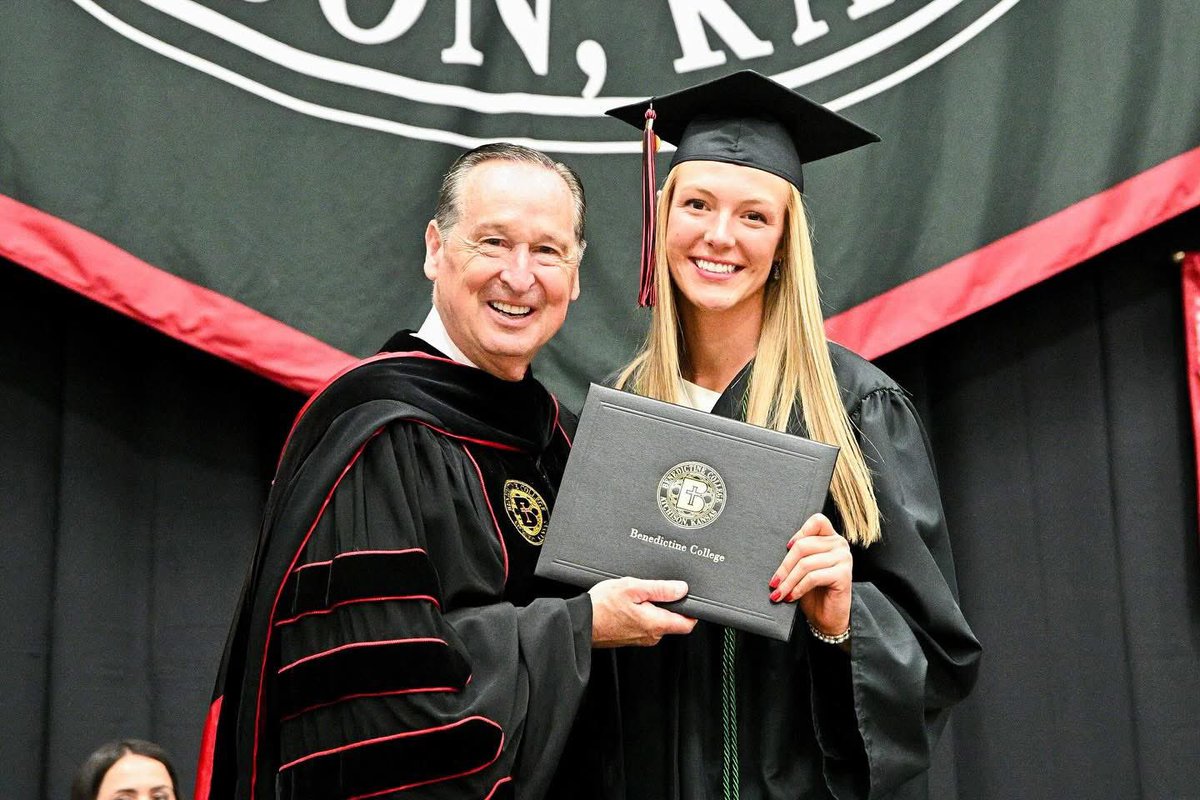 Congratulations to our 6 seniors on their graduations!! We are so proud of you and all you’ve accomplished. Can’t wait to see what great things you do. #oncearavenalwaysaraven