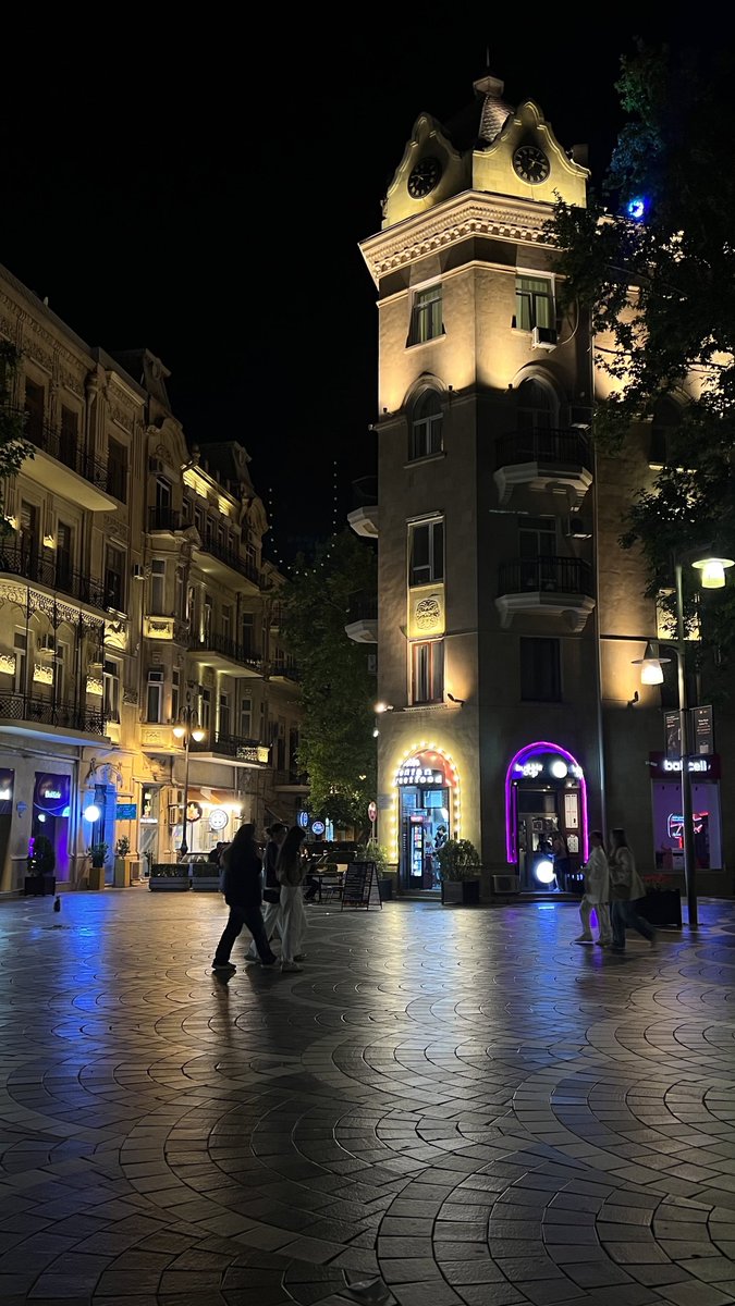 10:20 pm