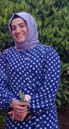 Hamile ve DÜŞÜK RİSKİ bulunan bir annenin yeri evidir. 

HamileTutuklu HaticeDoğru
Tunceli Valisi ‼️ Sedat Peker
Marmara Denizi  Elon Musk