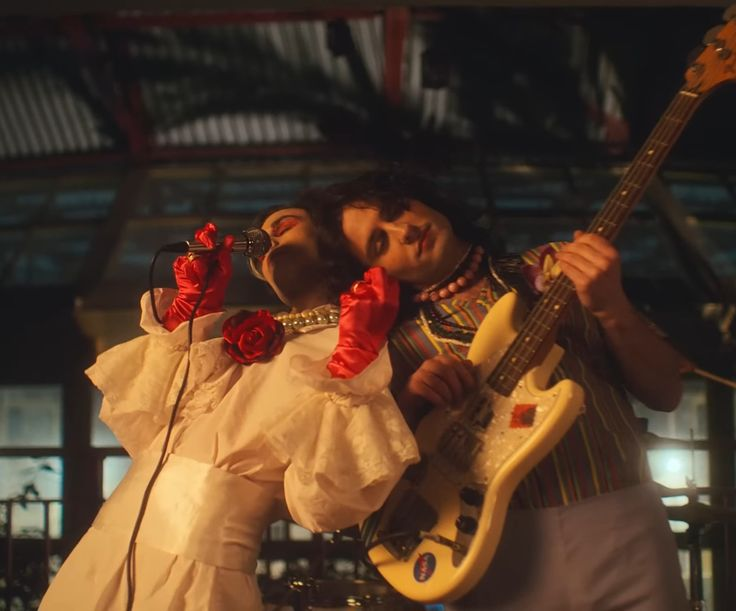 ніхто не знає наскільки я люблю стиль фанко диско терапії🥹