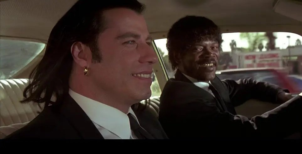 - А знаешь как они называют китченез? Соус Розе!