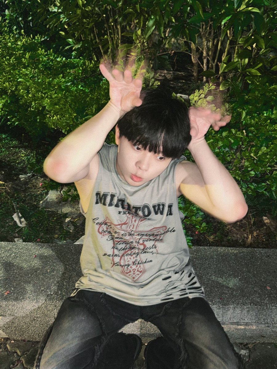 CHI (@hsieh__chi) on Twitter photo 