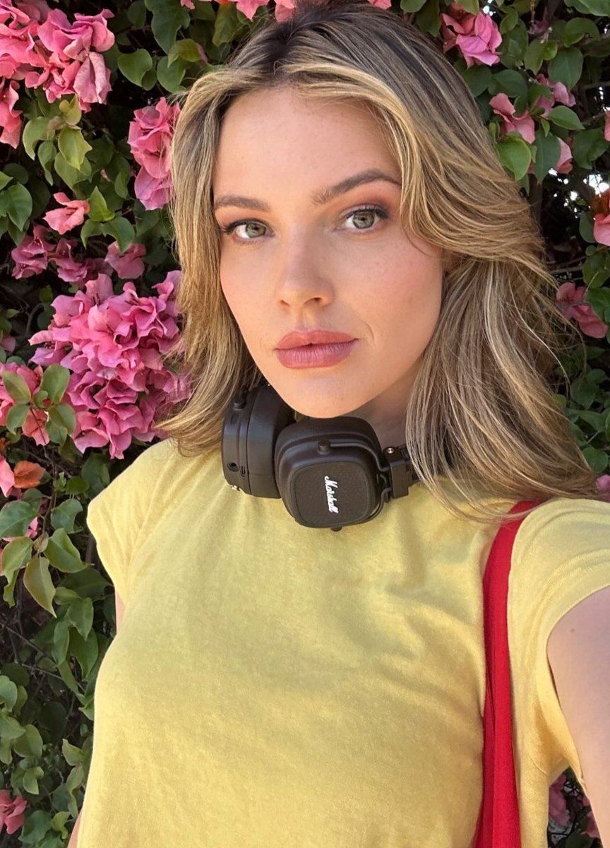 Cait Fairbanks 😍 #YR #Teriah