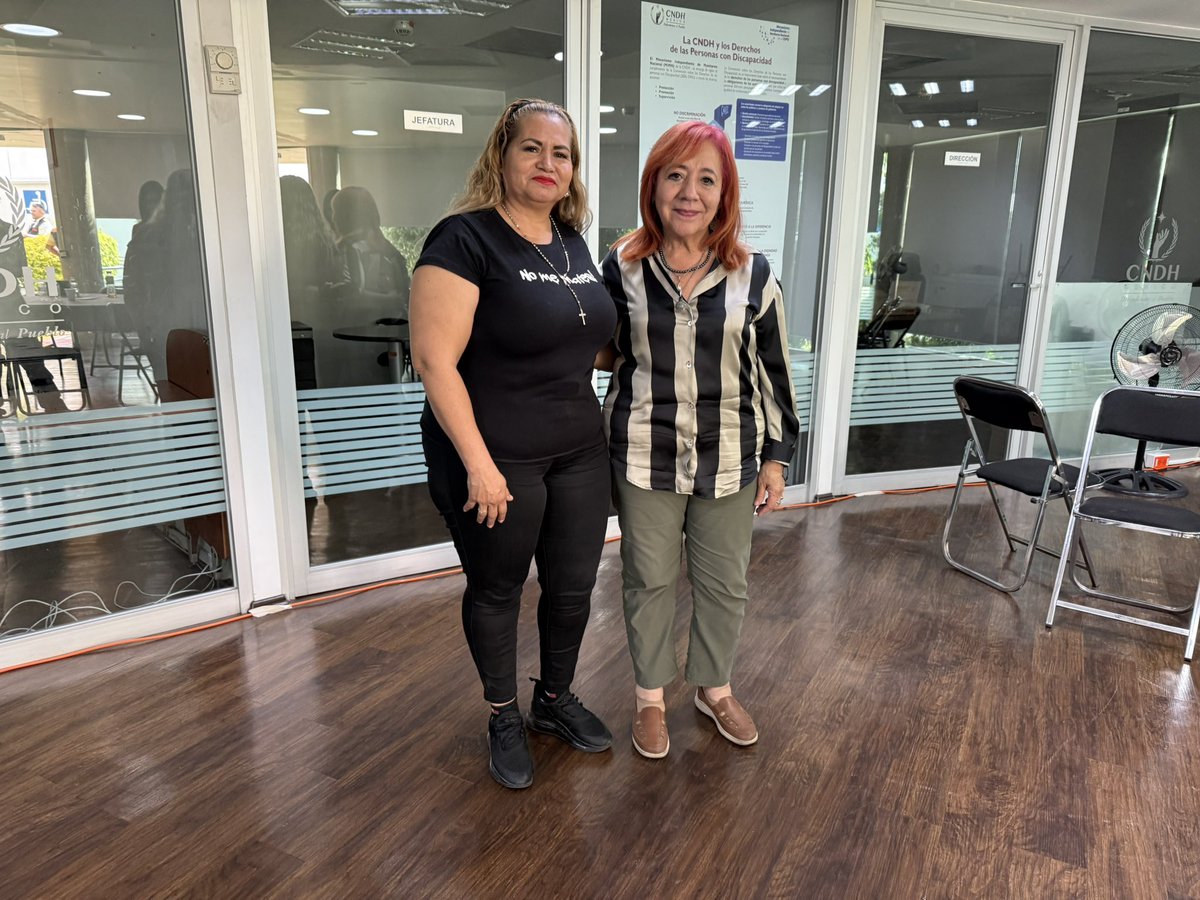 Ceci Flores 6623415616 (@cecipatriciaf) on Twitter photo Tuvimos un encuentro <a href="/MadresBuscan/">Madres Buscadoras de Sonora</a> con <a href="/RosarioPiedraIb/">Rosario Piedra Ibarra</a> en <a href="/CNDH/">CNDH en México</a> .
Siempre vamos a agradecer las atenciones con resultados concretos en base a la cordialidad, la razón, la justicia y la reflexión.
Hicimos acuerdos con seguimiento en beneficio de las víctimas, sus familias y Tuvimos un encuentro <a href="/MadresBuscan/">Madres Buscadoras de Sonora</a> con <a href="/RosarioPiedraIb/">Rosario Piedra Ibarra</a> en <a href="/CNDH/">CNDH en México</a> .
Siempre vamos a agradecer las atenciones con resultados concretos en base a la cordialidad, la razón, la justicia y la reflexión.
Hicimos acuerdos con seguimiento en beneficio de las víctimas, sus familias y