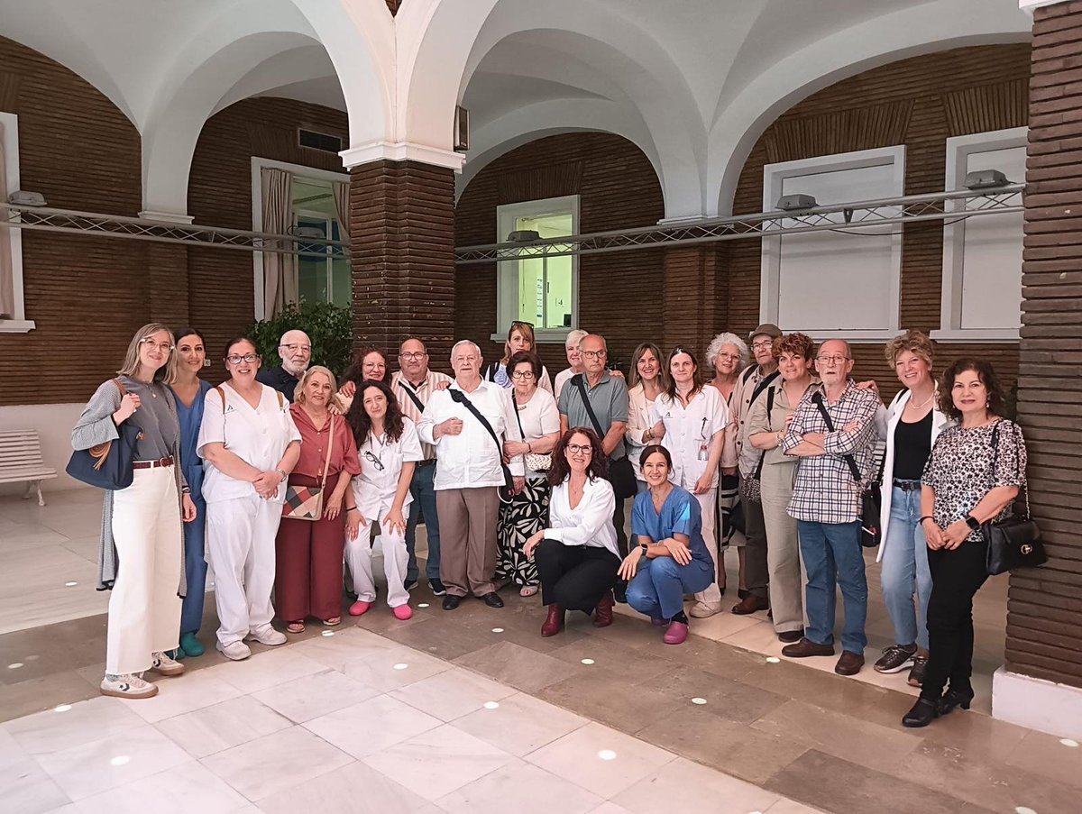 HospitalUVRocio's tweet photo. 🫀Celebramos la I Jornada 'Las Asistencias Ventriculares de Larga Duración: una realidad en Andalucía(VAD DAY)'. Un encuentro muy especial para compartir experiencias entre pacientes y profesionales. 
Ha incluido:
✅️Coloquio con pacientes
✅️Reunión científica multidisciplinar https://t.co/3XWda6aOr6