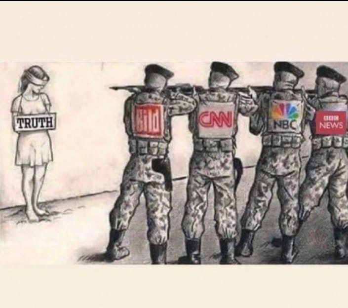 RichThorpJr1's tweet photo. @MAGAMichelleS69 @TheCensoredRock @its_The_Dr @SpideyMaguire @trumplicans2024 #MediaBias #TruthUnderFire MSNBC, ABC, The Atlantic..on and on and on. https://t.co/j7zp4PK7Et