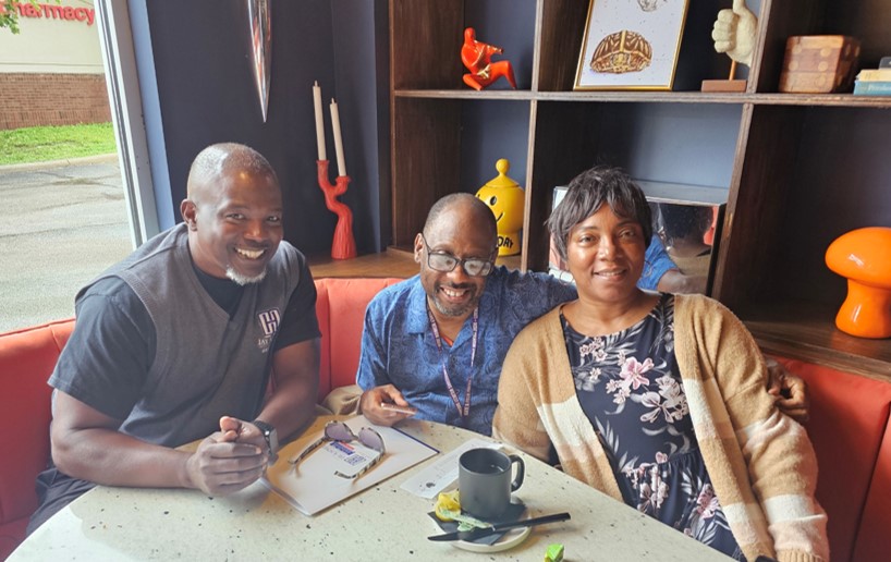 JayAHinesInsur1's tweet photo. 🪐 Great Conversation 🪐
Had the pleasure of meeting with Greg &amp; Merit Rutland—owners of the vibrant and retro-stylish Mercury Diner.
Looking forward to continuing the conversation for their insurance and financial needs.

 Call "Jay" Today!
Veteran-Owned &amp; Operated https://t.co/QEeOriRRQF