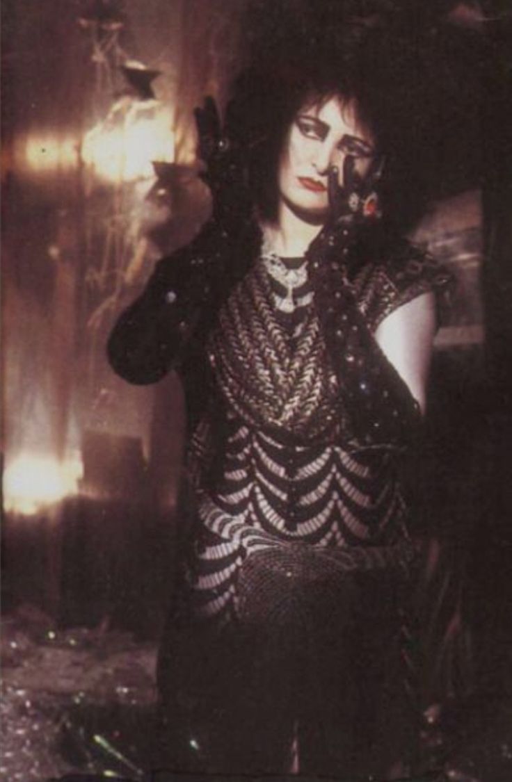 BIRDMADCUREHEAD's tweet image. 