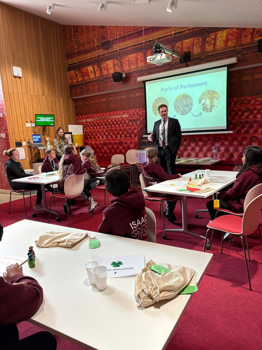 Holytrinityrc (@holytrinityrc) on Twitter photo Exciting session for the children as they explored the Houses of Parliament and had the chance to meet our very own MP Oliver Ryan! π¬π§ British values and democracy in action. The children learnt about parliamentary work. <a href="/OliverRyanUK/">Oliver Ryan MP</a> <a href="/RomeroCAT1/">Romero CAT</a> Exciting session for the children as they explored the Houses of Parliament and had the chance to meet our very own MP Oliver Ryan! π¬π§ British values and democracy in action. The children learnt about parliamentary work. <a href="/OliverRyanUK/">Oliver Ryan MP</a> <a href="/RomeroCAT1/">Romero CAT</a>