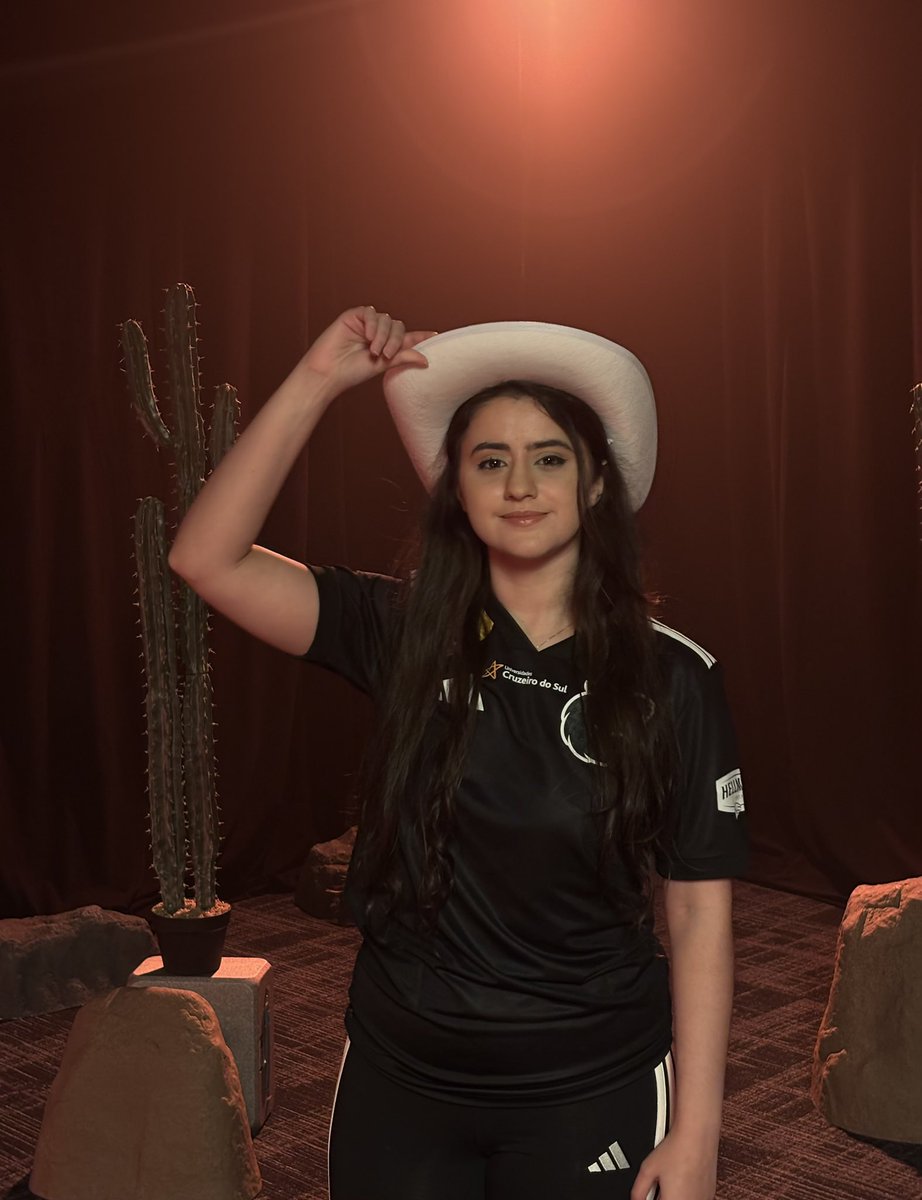 Mídia Day 📸

Amanhã dia de jogo 14horas já anota aí 🗓️<a href="/FURIA/">FURIA</a> fe na <a href="/ESLImpact/">ESL Impact</a> 

AuuUuu 🤠

<a href="/kaahtak/">Karina Takahashi</a> <a href="/gabsfreindorfer/">Gabriela Freindorfer</a> <a href="/LuDubra/">lulitenz ;)</a> <a href="/izaa_galle/">Izaa</a> <a href="/airinibruna/">Airini Bruna</a> <a href="/msrfps/">FURIA msr</a> <a href="/yujifps/">Lucas Yuji</a> <a href="/alexxiam_/">alexia; 🫧</a>