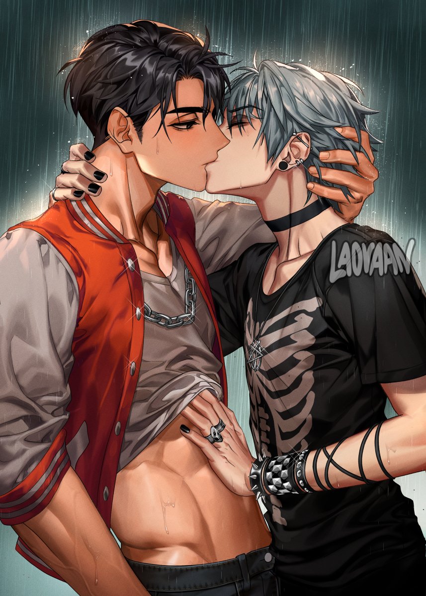 laovaan's tweet image. Don't know much about Alienstage but that one kiss scene and the emo/jock AU kinda stuck with me 🫣