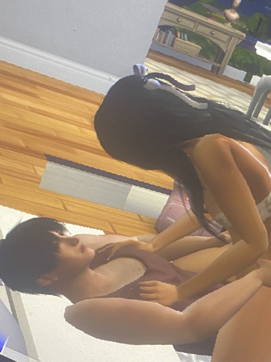 "wyd??" just playing the sims.. 😅