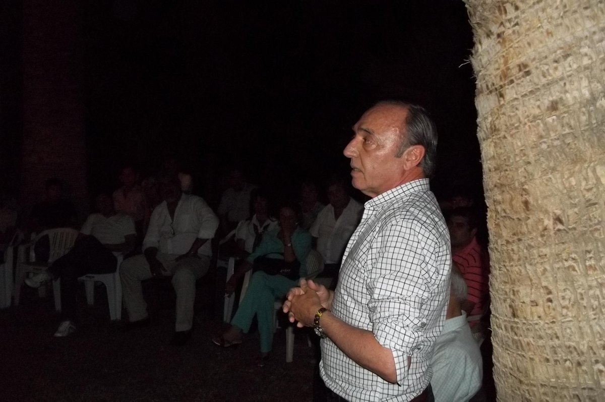 ✝️Se fue un defensor incondicional de nuestra Provincia. Desde la función pública o desde el ámbito privado, Luis Agost Carreño puso toda su energía para integrar a La Rioja al mundo. Se va un excelente docente y un reconocido vecino de la ciudad. Hasta siempre, Gallego querido!