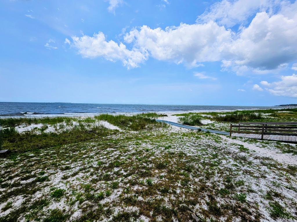 Wade Davis (@hubcub1970) on Twitter photo Beautiful day on old Hwy 98 - Carrabelle Beach <a href="/spann/">James Spann</a> Beautiful day on old Hwy 98 - Carrabelle Beach <a href="/spann/">James Spann</a>