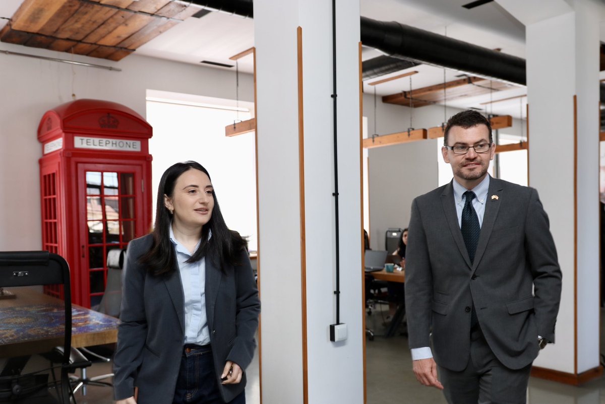 UKinArmenia's tweet photo. Ambassador Gallagher visited #Gyumri—#Armenia’s 2nd largest city, where UK 🇬🇧 supports tech, cyber education and inclusive innovation. Met with Governor &amp; Mayor, and saw how 🇬🇧-🇦🇲 partnerships are creating new opportunities to grow.
#UKinArmenia #DigitalPomegranate #crelab https://t.co/XLQGaa0k9t