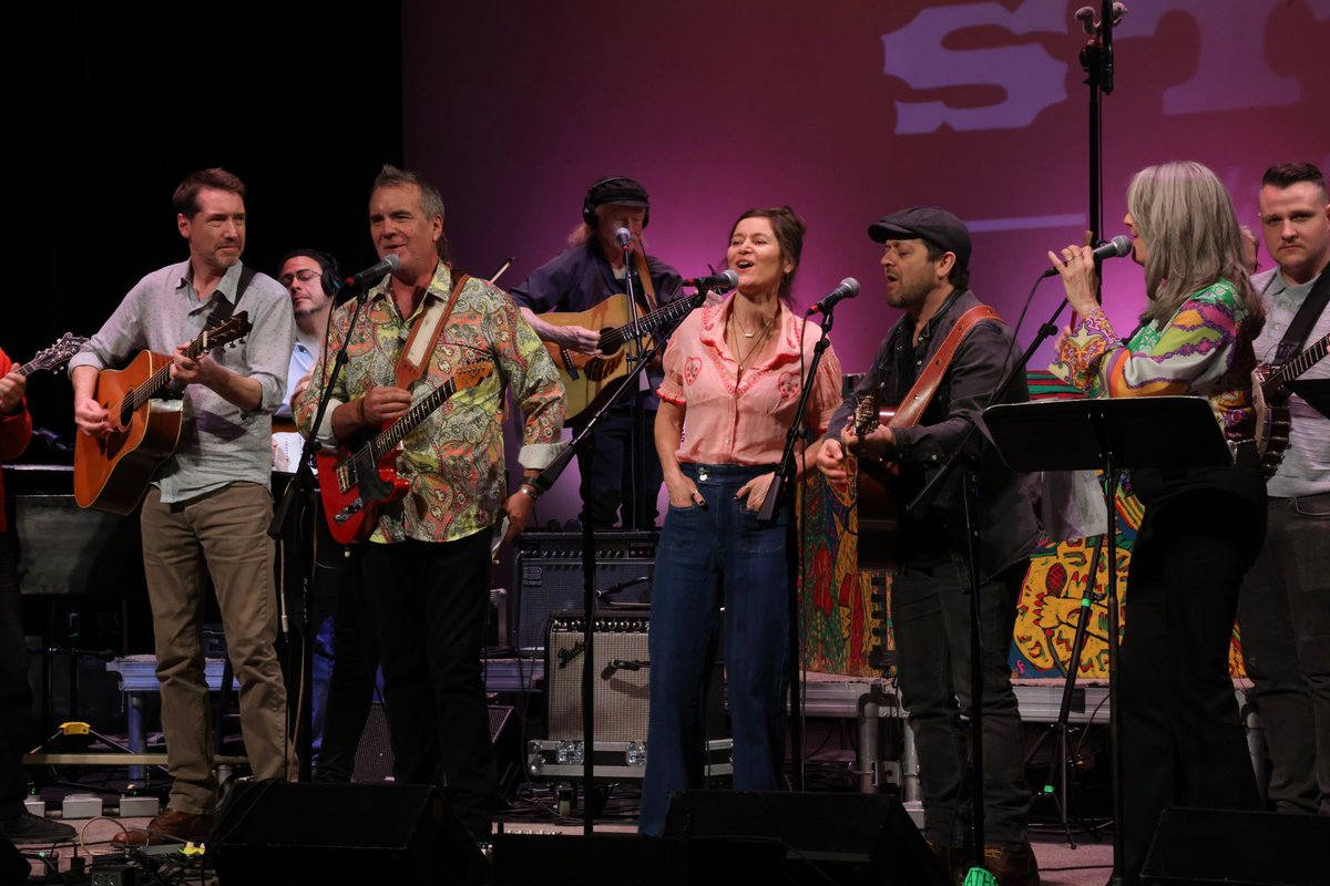 🎵 A few photos from last Sunday's live recording of episode 1,058

A big THANK YOU to Dan Tyminski, Darrell Scott, I Draw Slow, Kieran Kane &amp; Rayna Gellert, and Jacob Jolliff Band for joining us!