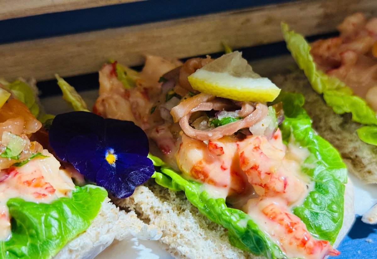 #Nationalsandwichweek 😋😀 <a href="/kingsmac/">The King's School</a> <a href="/HHKingsmac/">Holroyd Howe @Kingsmac</a> <a href="/ColinChef72/">Colin Pritchard</a> <a href="/KevinKent9/">Kevin Kent</a> <a href="/diegofgm8/">Diego</a> <a href="/Lesleyjayne72/">Lesley</a> <a href="/Traceykeane123/">Tracey Keane</a> <a href="/chefbenji64/">Ben Cook</a> <a href="/HolroydHowe/">Holroyd Howe</a>