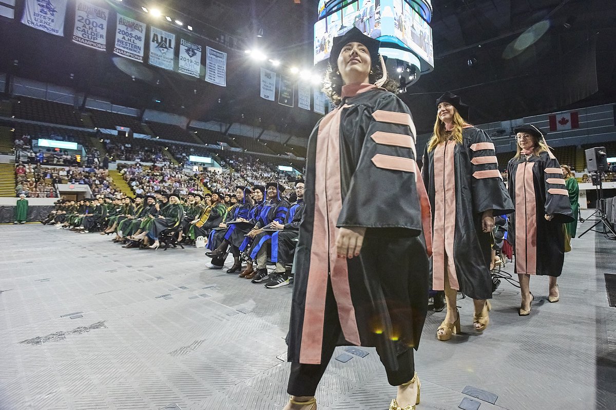 We’re continuing to celebrate the incredible students who graduated last Friday during MCW’s 2025 Commencement Ceremony for the Milwaukee campus. Congratulations to all graduates! #MCW25 #Commencement2025 #ClassOf25