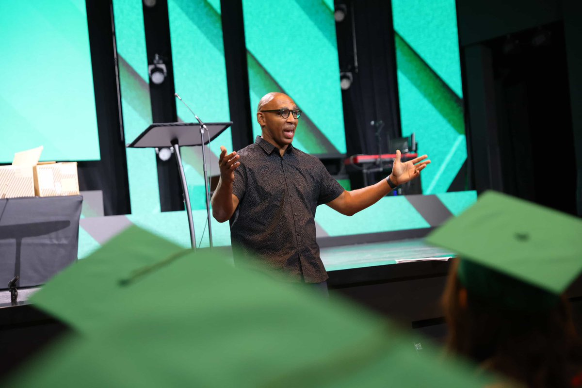 Leeds High School tweet media