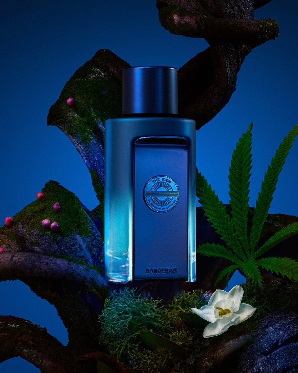 Nunca un perfume tuvo mejores embajadores: Mario Casas, Rómulo Estrela y The ICON Supreme

banderasperfumes.com/int/en/mens-fr…

A perfume never had better ambassadors: Mario Casas, Rómulo Estrela and The ICON Supreme

#BanderasPerfumes #TheIconSupreme 
 <a href="/RomuloEstrela/">ROMULO ESTRELA®</a> <a href="/mario_casas_/">Mario Casas</a>