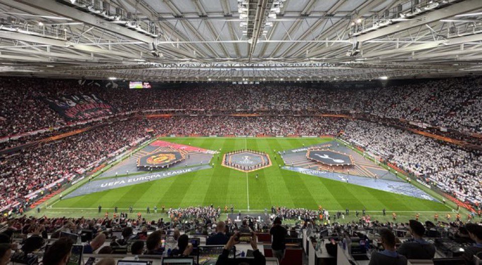 San Mamés 
Final de la Europa League.
Ambientazo.