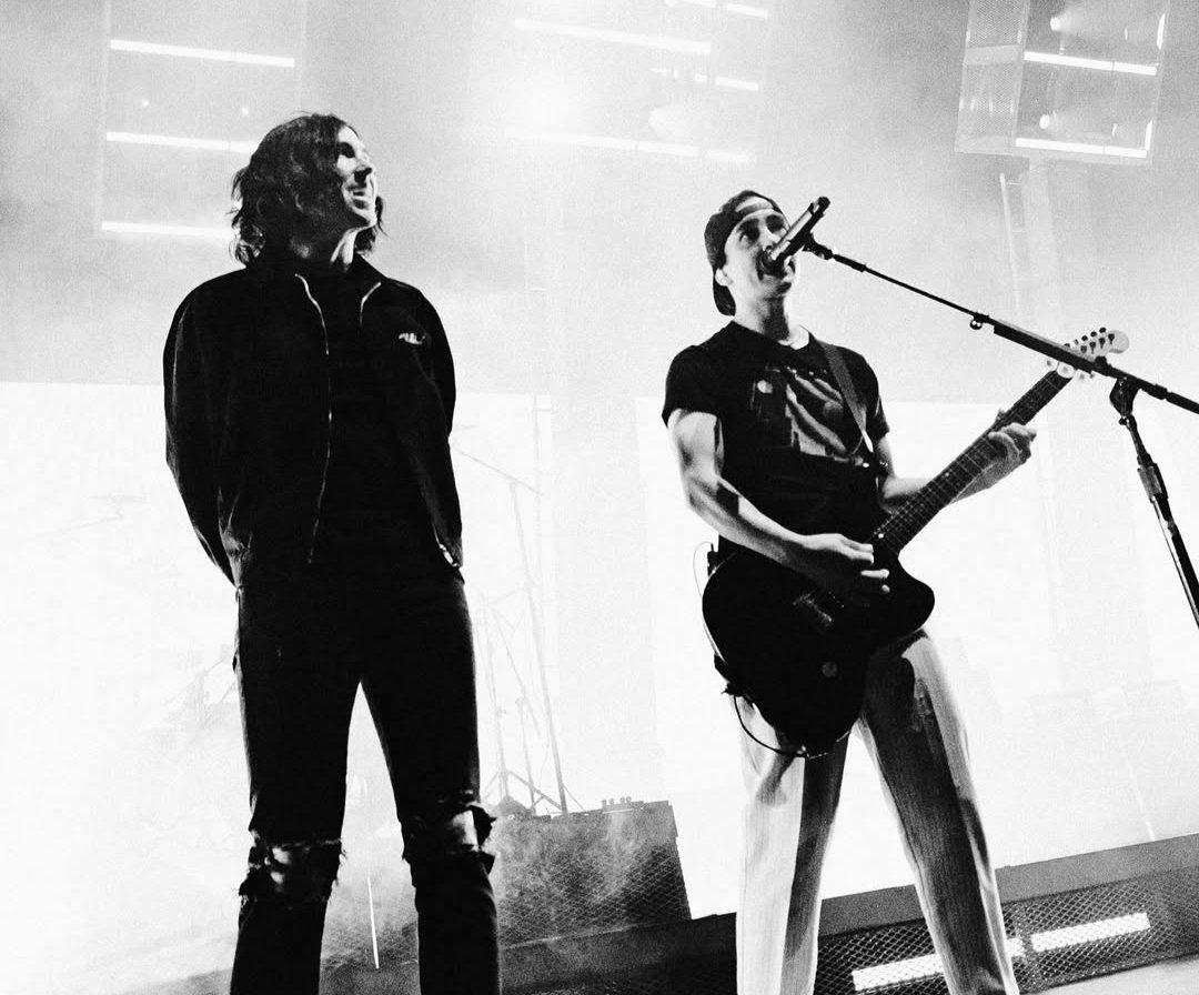 Kellin Quinn (Sleeping With Sirens) and Vic Fuentes (Pierce The Veil) captured at Madison Square Garden.

📷 by Christian Waite