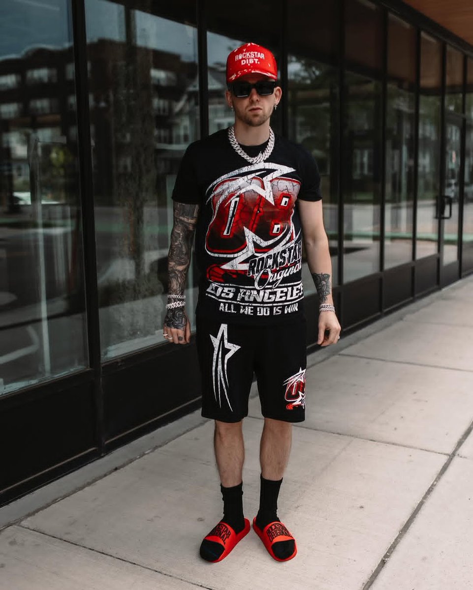 RockstarOriginal tweet media
